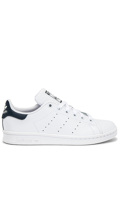 stan smith blue and white